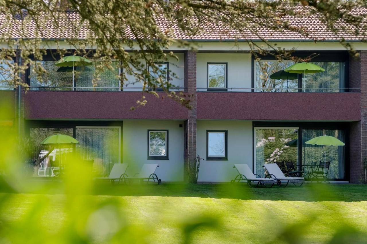 Romantik Hotel Jagdhaus Eiden Am See Bad Zwischenahn Exterior photo